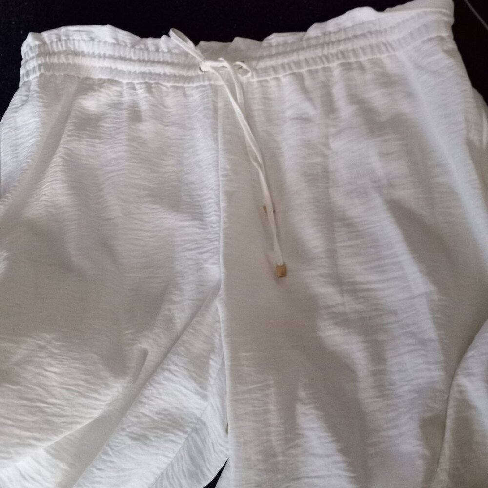 NWOT CALVIN KLINE SZ: XL CREPE WHITE FULLY LINED DRAWSTRING PANTS